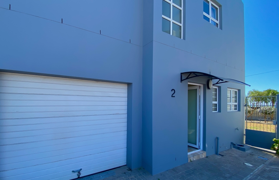 3 Bedroom Property for Sale in Laaiplek Western Cape